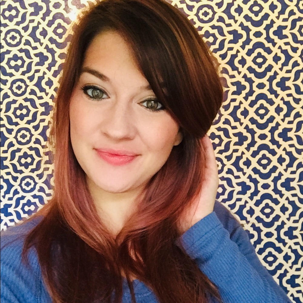 Meet your Posher, Hannah